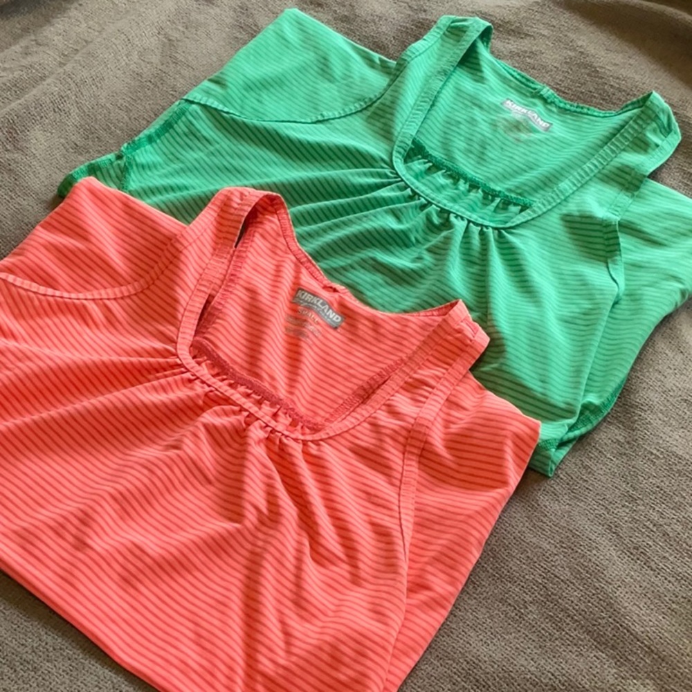 Two workout Tops